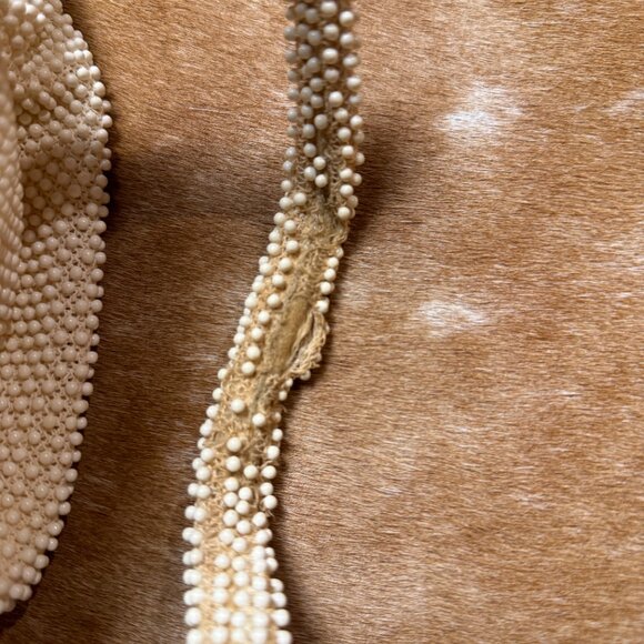 Vintage White Beaded Handbag with Coin Purse, 1950s Pearlcore Evening Bag - Picture 4 of 13